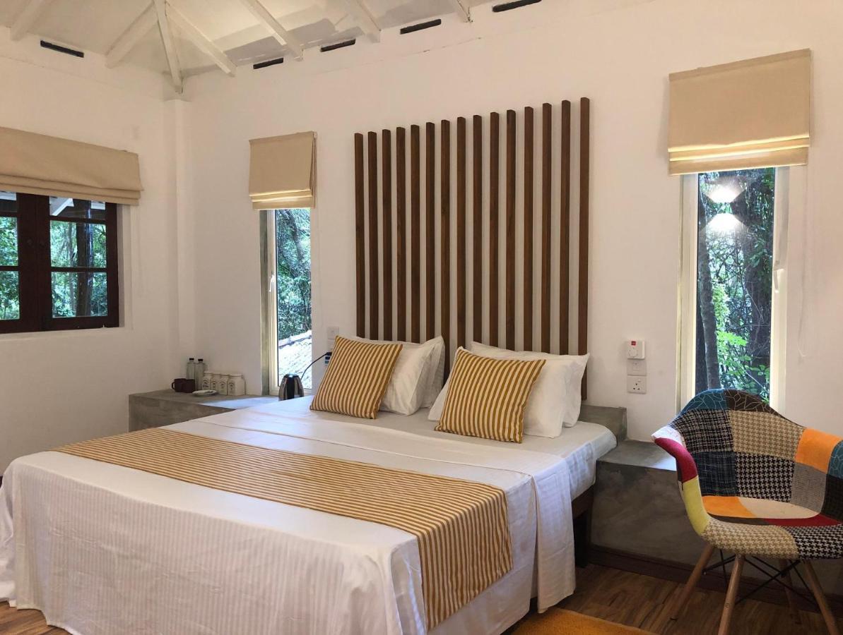 River Garden Resort เบลิฮุล โอยา ภายนอก รูปภาพ