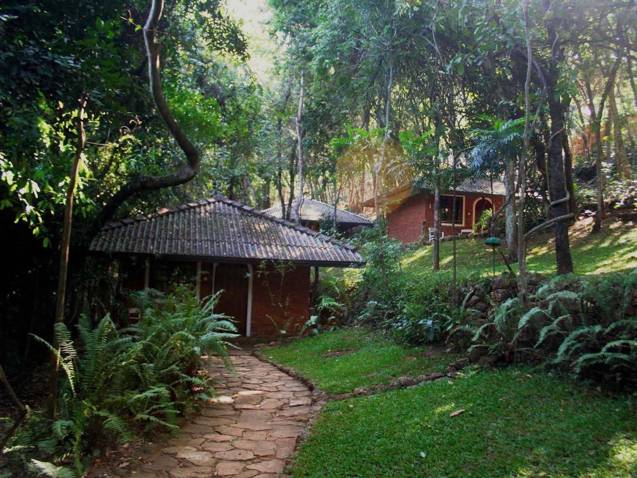 River Garden Resort เบลิฮุล โอยา ภายนอก รูปภาพ